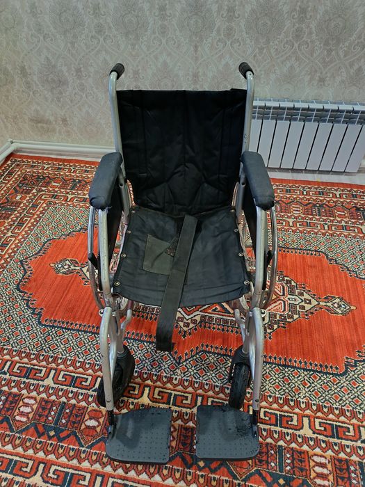 Каляска инволидная