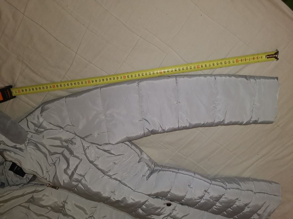 Geacă LC Waikiki, măr. 38/M, lungă, de damă, ca nou
