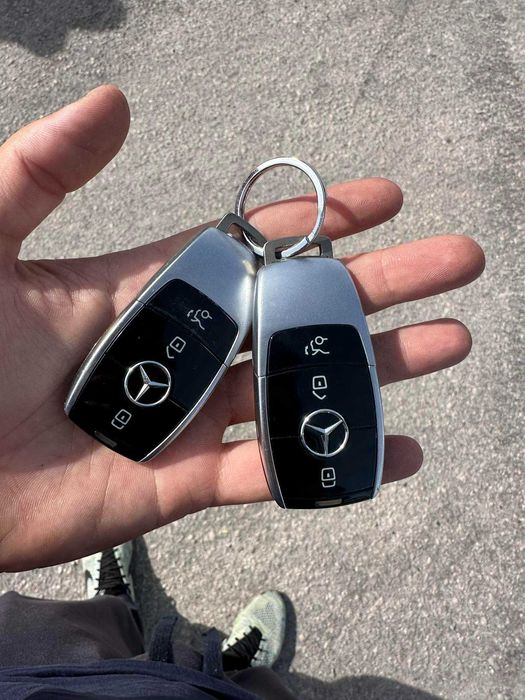 На части мерцедес Е 220 цди 2017г амг Mercedes w213