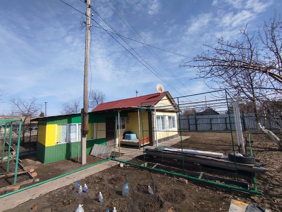 Продам жилую дачу . Вторая дачная.