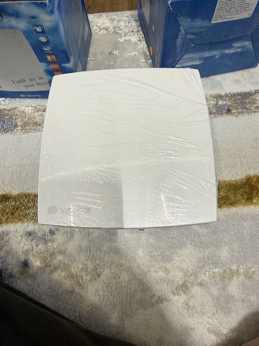 Продается вытяжка для ванной,новая