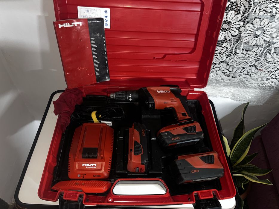 Hilti винтоверт за гипсокартон цял сет