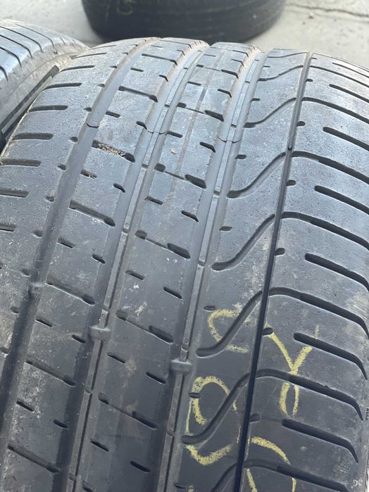2x 285 40 21 Pirelli Pzero