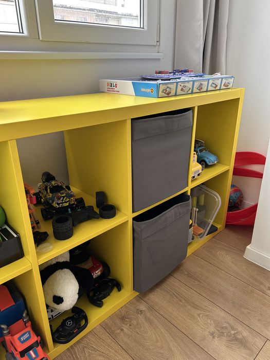 Етажерка/ шкаф Икеа жълт