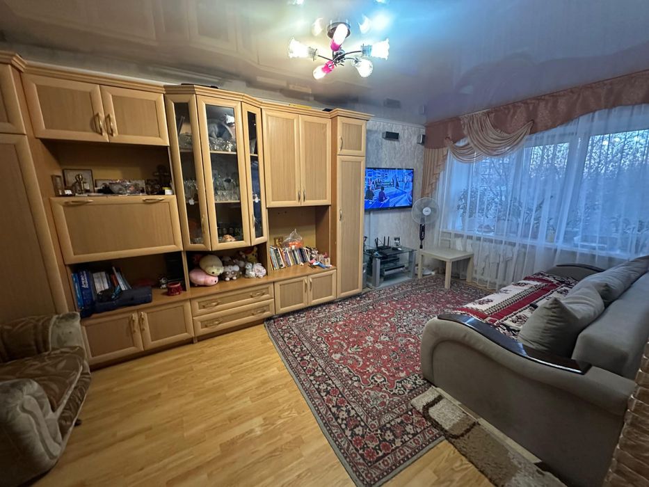 Продам 2 комнатную квартиру