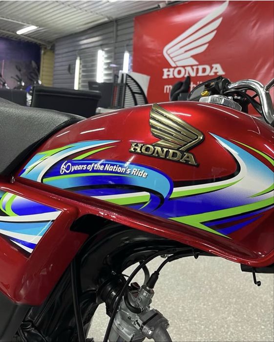 Новая оригинальная Honda CD 70