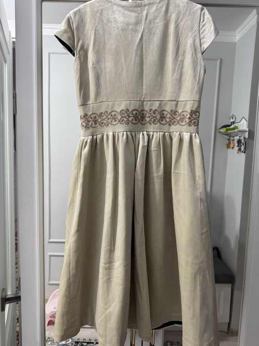 Комзол новый. 42 размер