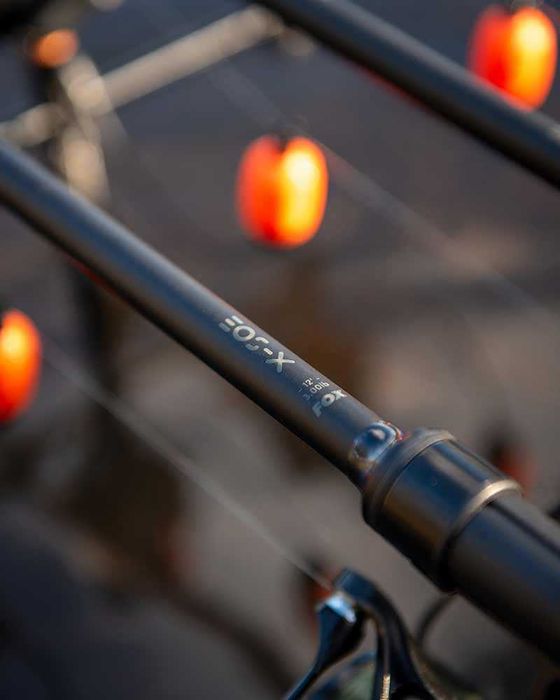 Промо въдица Fox EOS X Rod New 2025