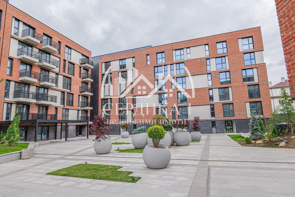 Продава се Двустаен апартамент в София, Красно село - 88 кв.м за 1321 €/кв.м - Снимка #2