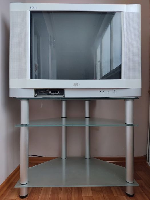 Потставка телевизорымен бірге