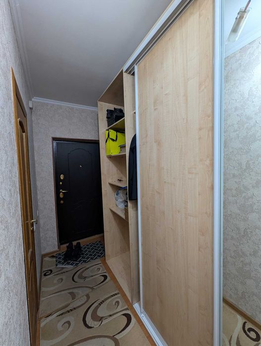 Шкаф-купе на весь коридор