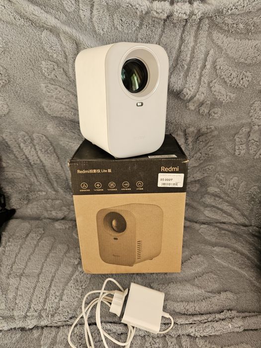 Продам проэктор в хорошем качестве