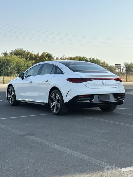 Mersedes-Benz EQE 500 4Matic Седан