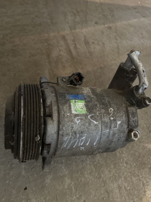 компрессор кондицонера Nissan Teana J31