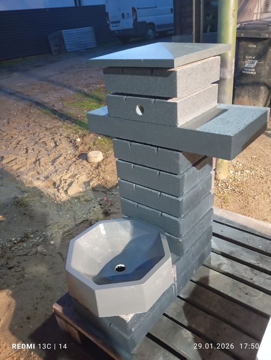 Fântânițe decorative din ciment alb