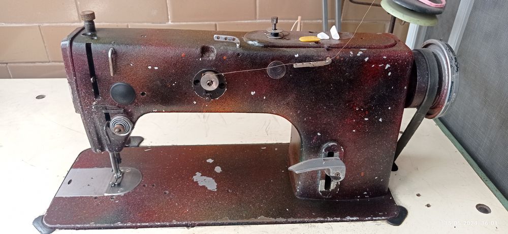 Швейная машина 1022 класс