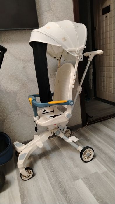 Продам детскую коляску дрон