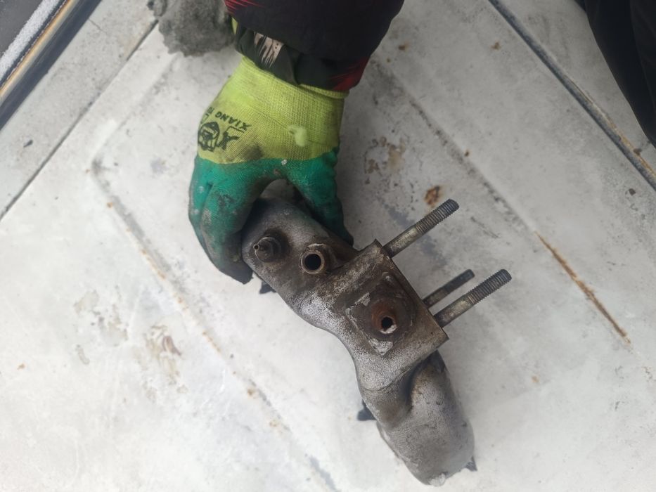 Коллектор впускной на Жигули классику