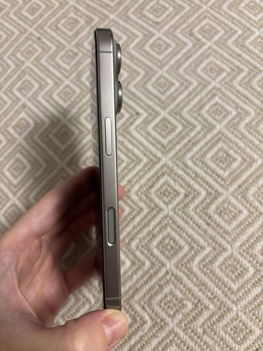 iPhone 16 Pro. Продам срочно