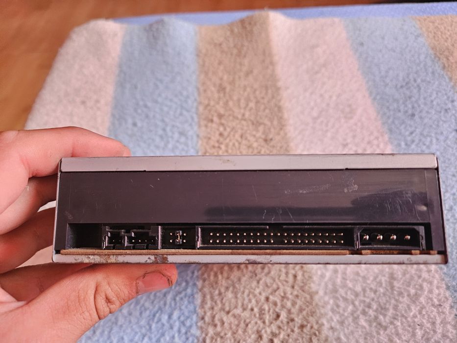 Vand CD/DVD ROM pentru PC