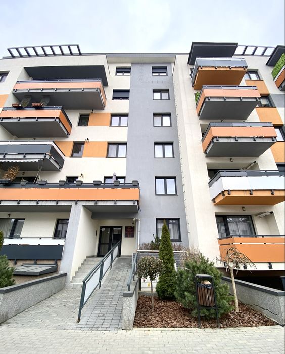 Apartament cu 2 camere (studio) de inchiriat