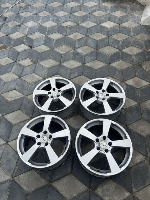 Jante Orig CMS R17(5x112)”Audi A3/A4/A5/A6/Q3/Vw/Skoda~Et 28 Concave”