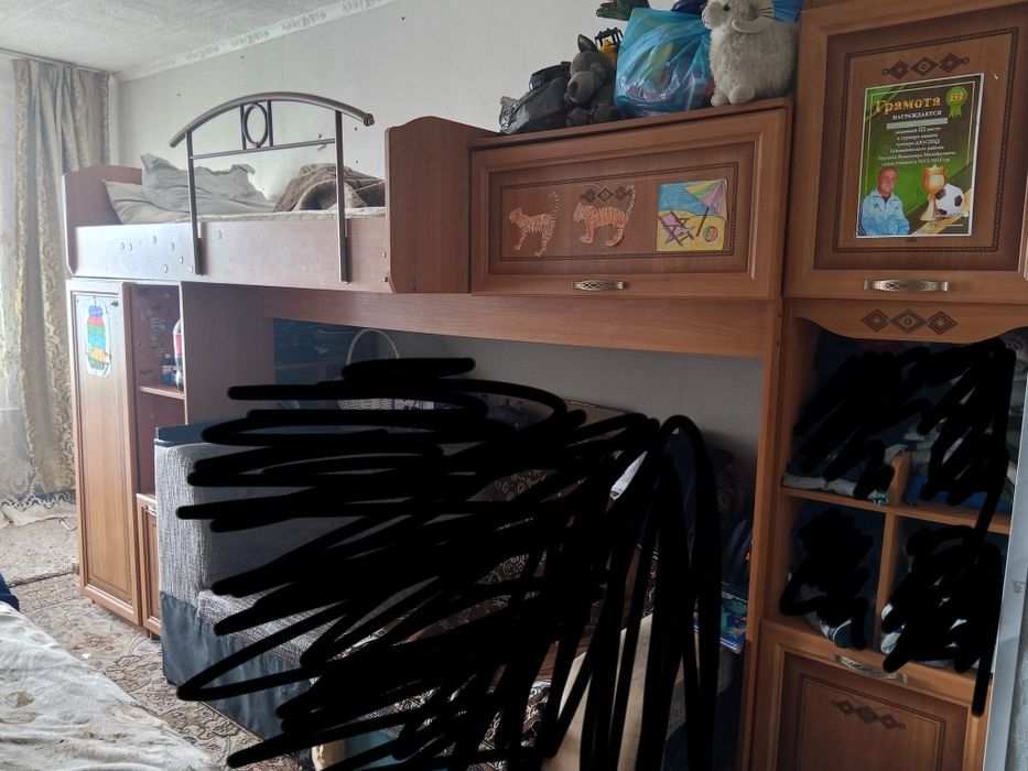 Продам кровать двухъярусная