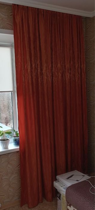 Продам шторы в гостиную
