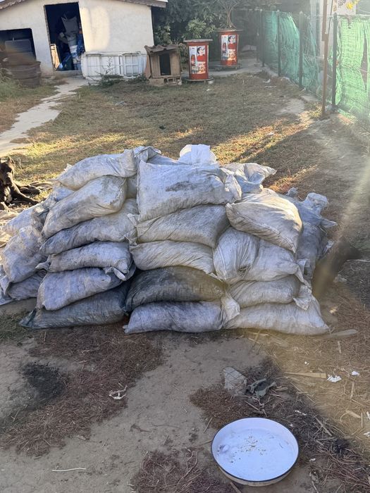 Продавам каменни въглища 1.5 тона