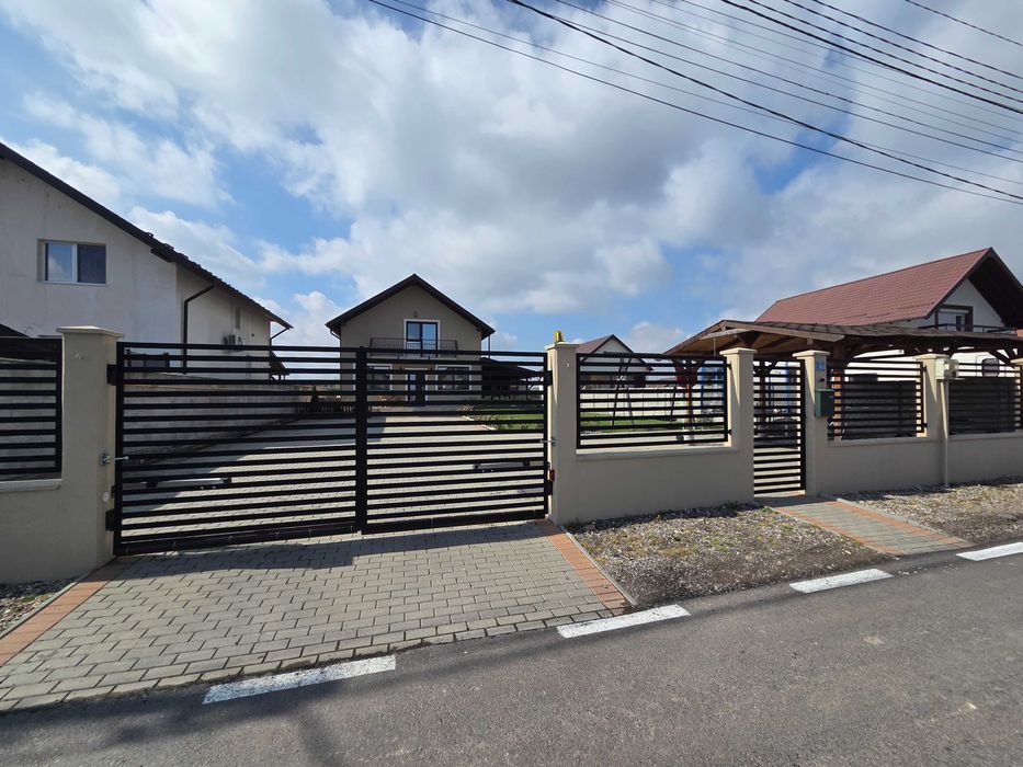 Casa de vanzare, langa Pitesti, Recea