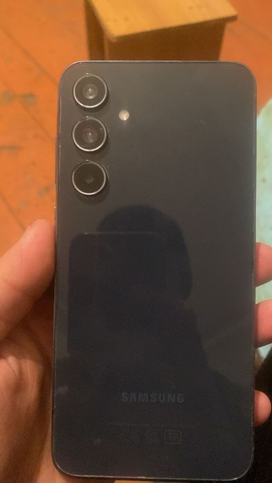 Продам Самсунг А 55