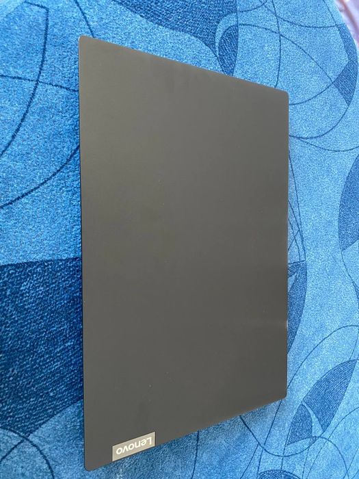 Ноутбук Леново сатылады