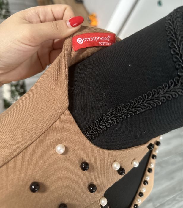 Bluza Atmosphere impecabila