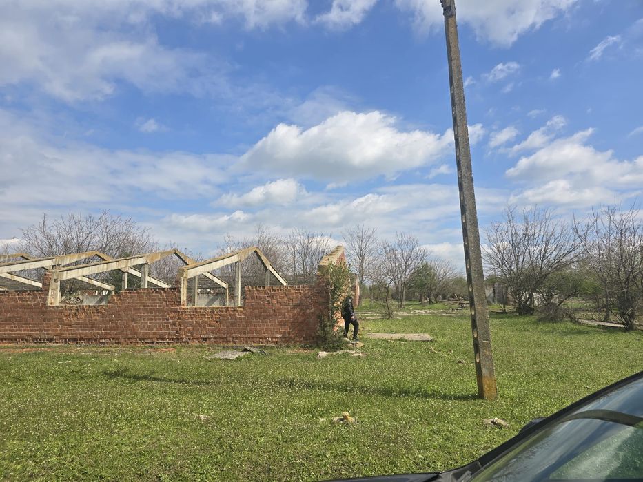 FERMA cu teren de 25 ha de vanzare loc Izvoarele jud GIURGIU