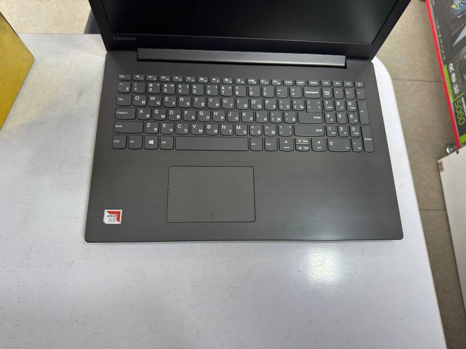 Lenovo office noutbuk Amd A9-9420 Radeon R5 8/512 Nvme SSD holati zor