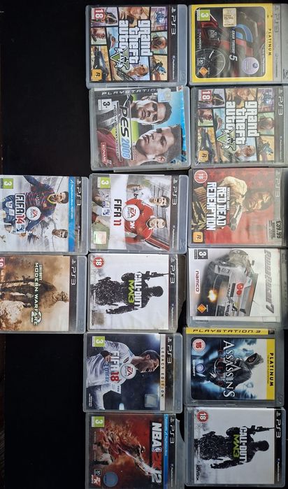 Vând PlayStation 3!