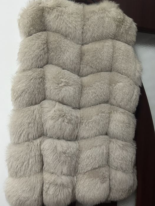 Vesta blana naturala vulpe