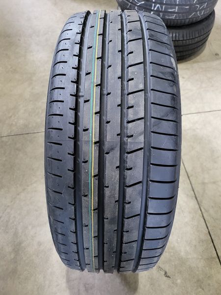225/55/19 TOYO 4БР