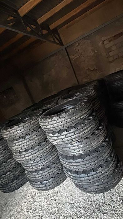 новые шины 9.00-16 на 2-ПТС