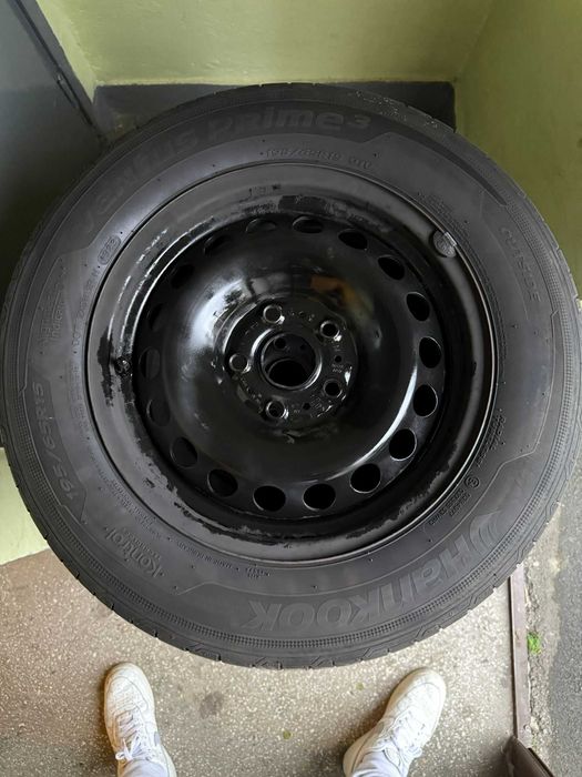 Roți cu cauciucuri de vara 195/65/15 pentru vw ,seat,skoda,