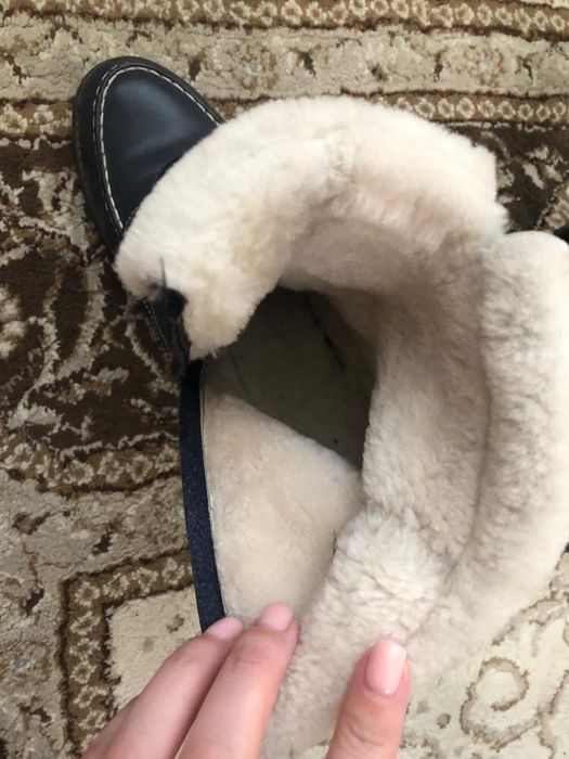 Продаю ботинки