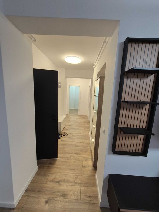 Inchiriez Apartament in Obcini