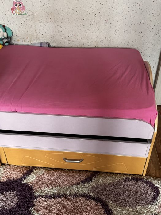 Кровать  односпальная 90*200