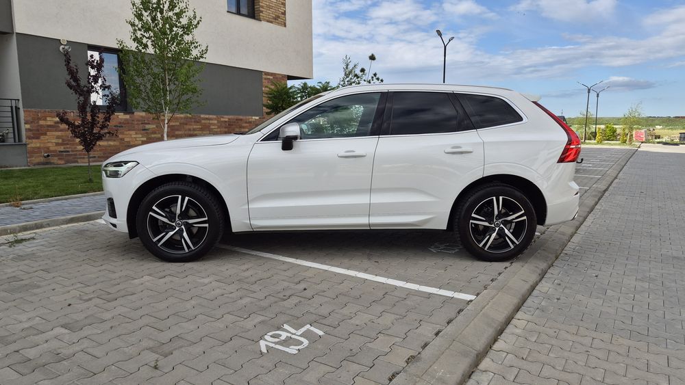 VOLVO XC60 2018 — imagine 5