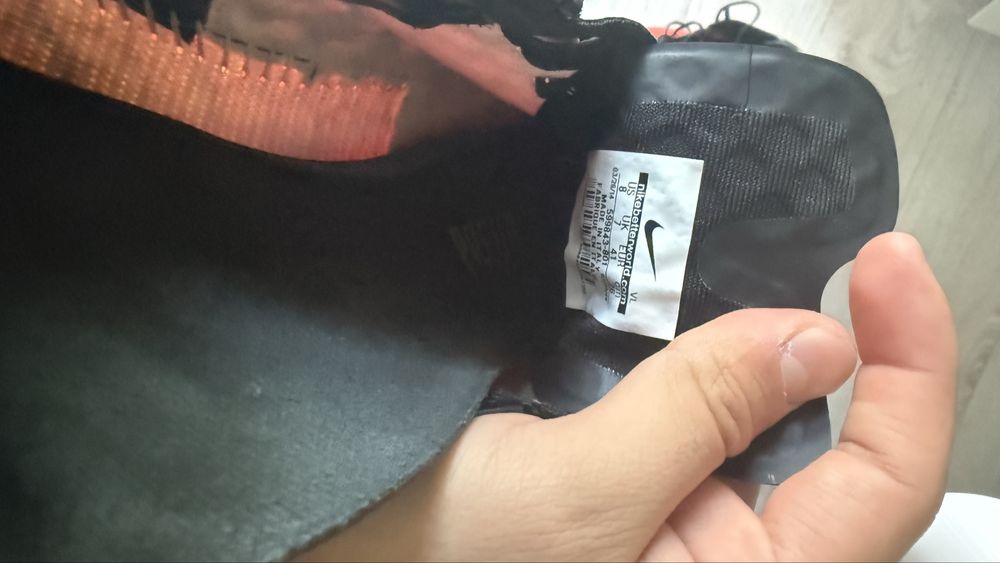 Продам бутсы профи nike hypervonom, adidas predaror