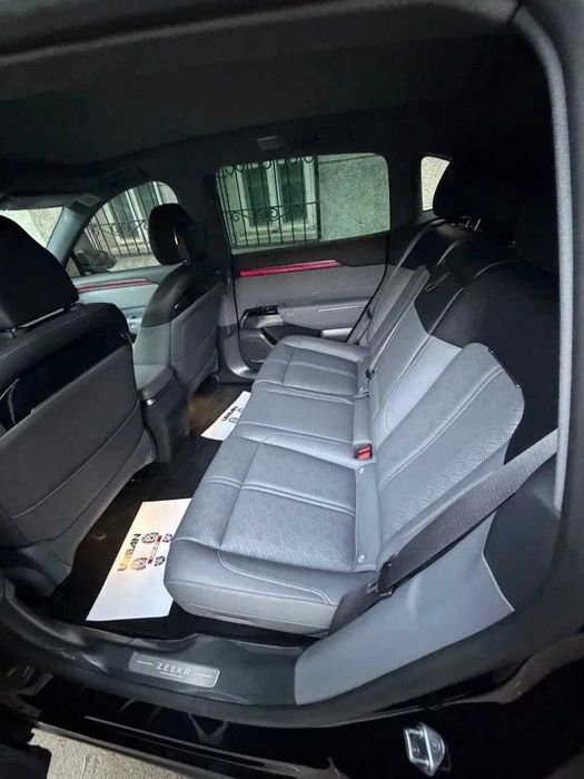 Zeekr 7x 705 awd naxt va xalol nasiya