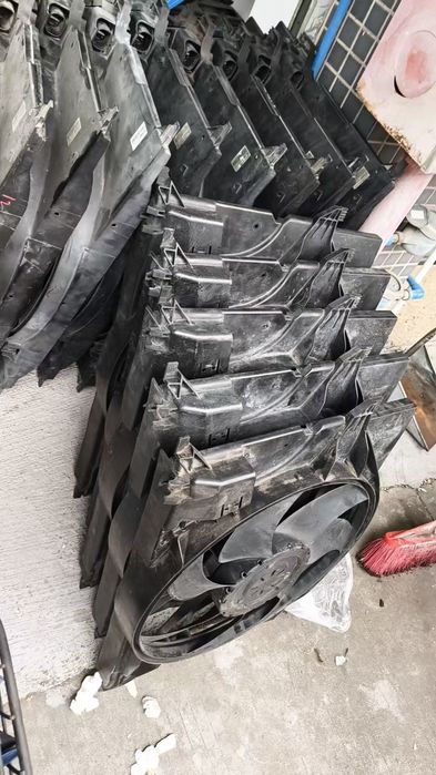 Электро вентилятор w203 мерседеса для свап