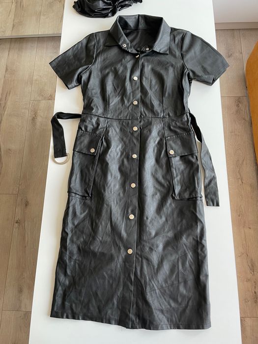 Кожена рокля с коланче !