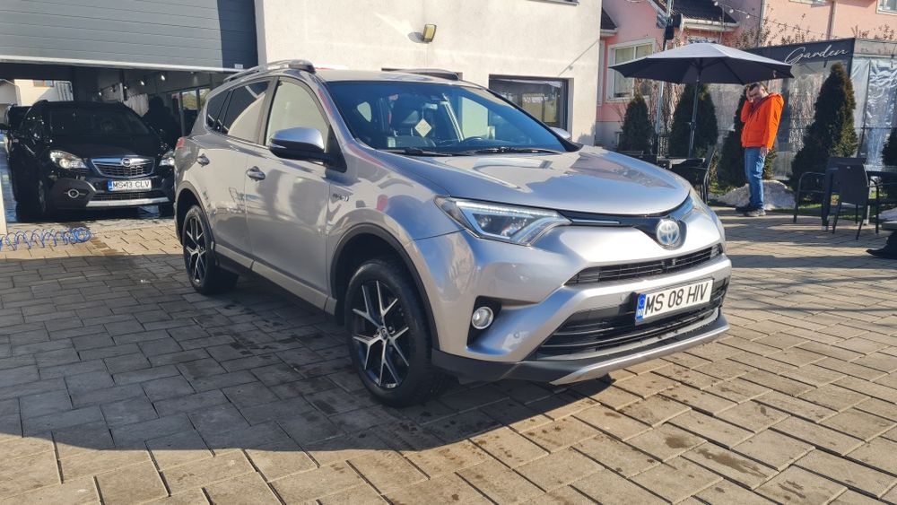 Toyota Rav 4, Hibrid,An 2017,ACCEPT SCHIMB cu Dacia SPRING!