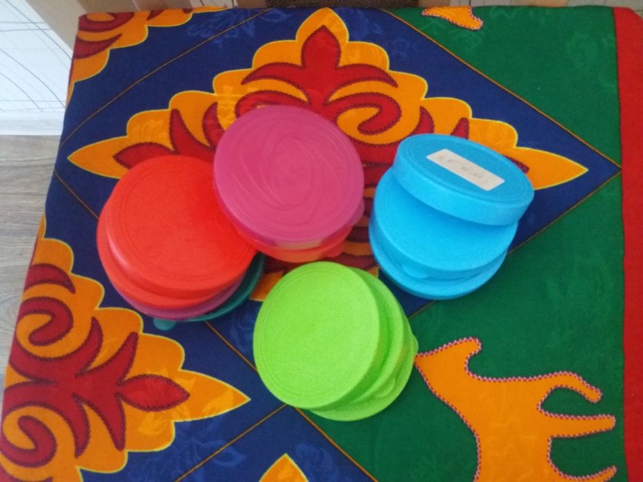 Продаю связи с переездомПлатмасовые качественные крышки